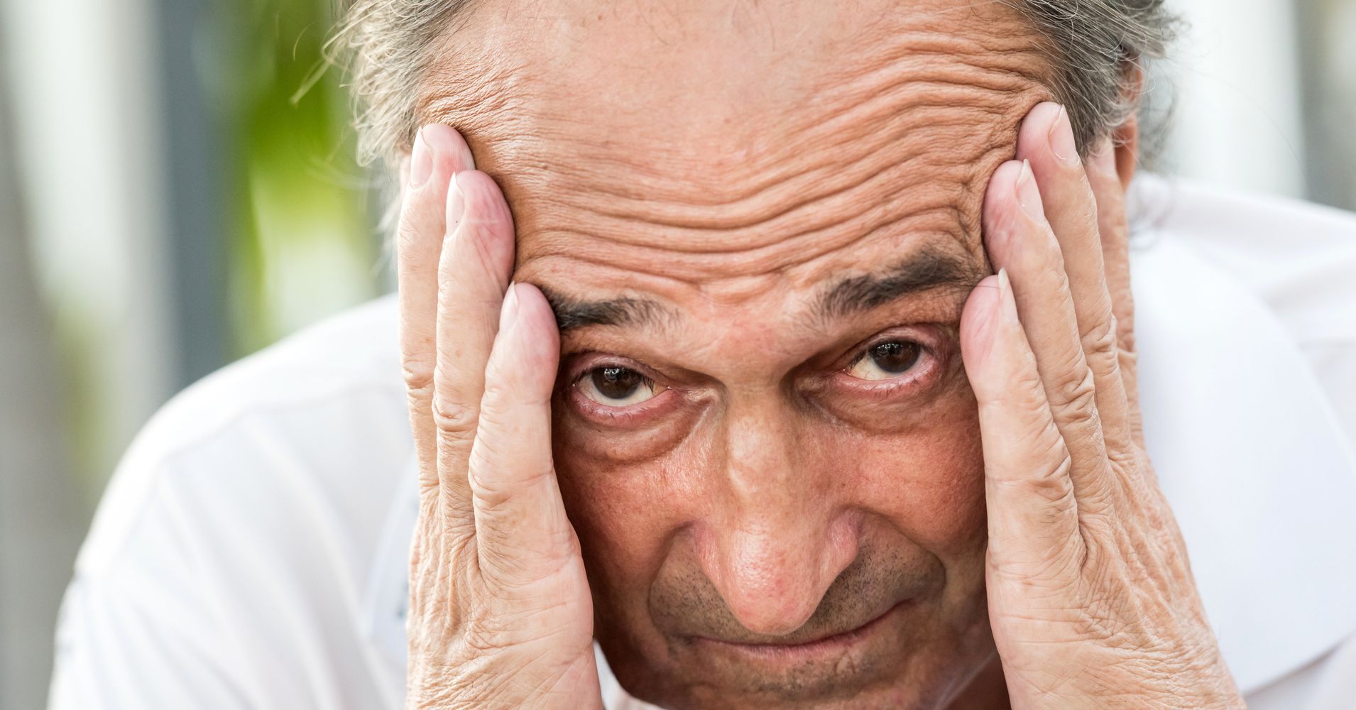 Persona padece los primeros síntomas de Alzheimer